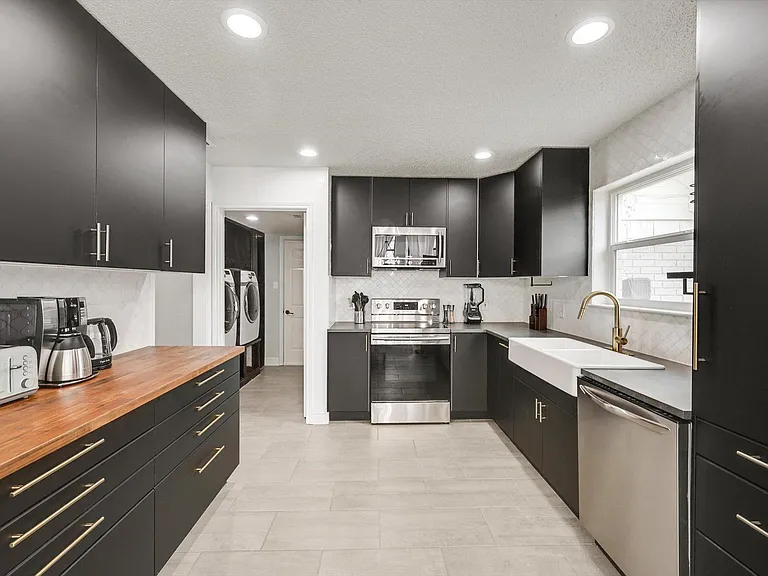 105 Brandy Ln — Photo 11