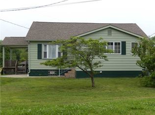 136 Johnson Cir, Edinburg, PA 16116