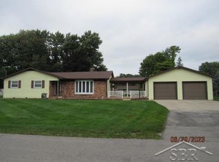 7204 Terry Rd, Saginaw, MI 48609