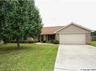 106 Word Ln, Harvest, AL 35749