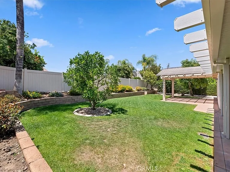 10045 Miracanto Way — Photo 34