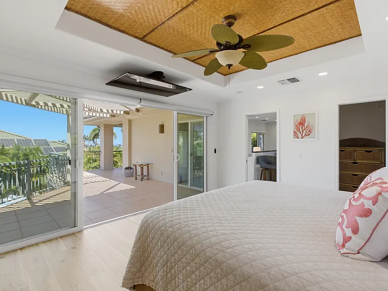 357 Kualono Pl — Photo 40