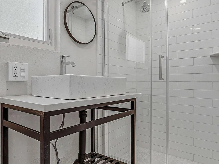 2911 Grant Ave — Photo 27