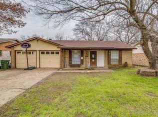 2207 Reever St, Arlington, TX 76010