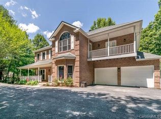 483 Heather Marie Dr, Hendersonville, NC 28792