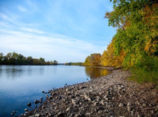 16912 Yale St NW, Elk River, MN 55330