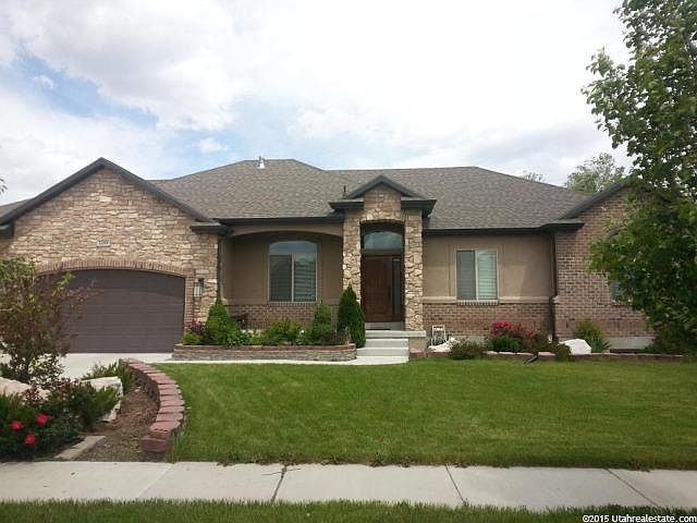 1st image of 1288 W Woodward Pl