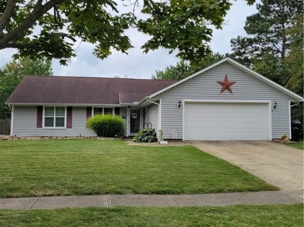 121 California Dr, Elyria, OH 44035