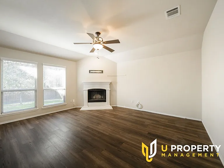 552 Indian Hill Dr — Photo 9