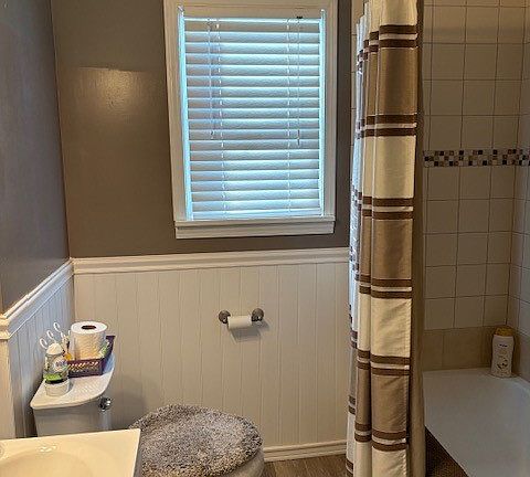 5th image of 317 Andrews St