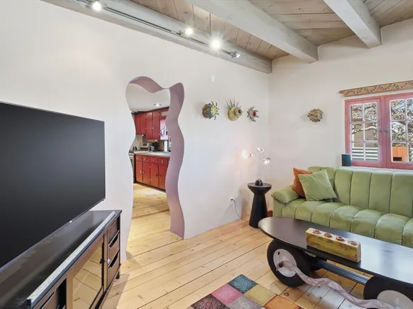 1204 Agua Fria St, Santa Fe, NM 87501