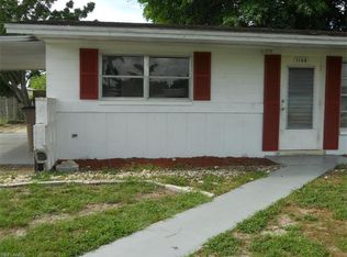 1108 Vineyard St, Lehigh Acres, FL 33936