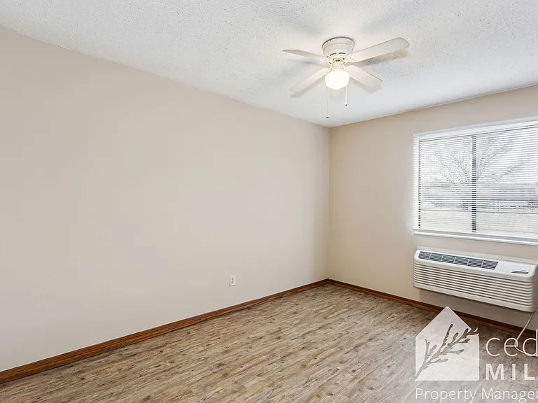 Stone Edge Apartments — Photo 9