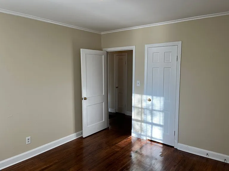 37 Munson Dr — Photo 13