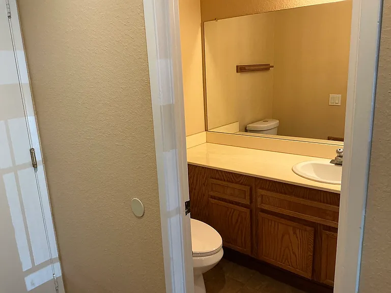 3205 E Fox Run Way — Photo 10
