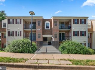 14901 Rydell Rd APT 201, Centreville, VA 20121