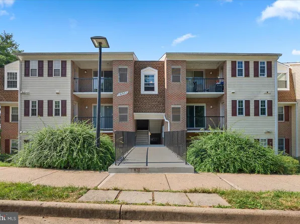 14901 Rydell Rd APT 201, Centreville, VA 20121