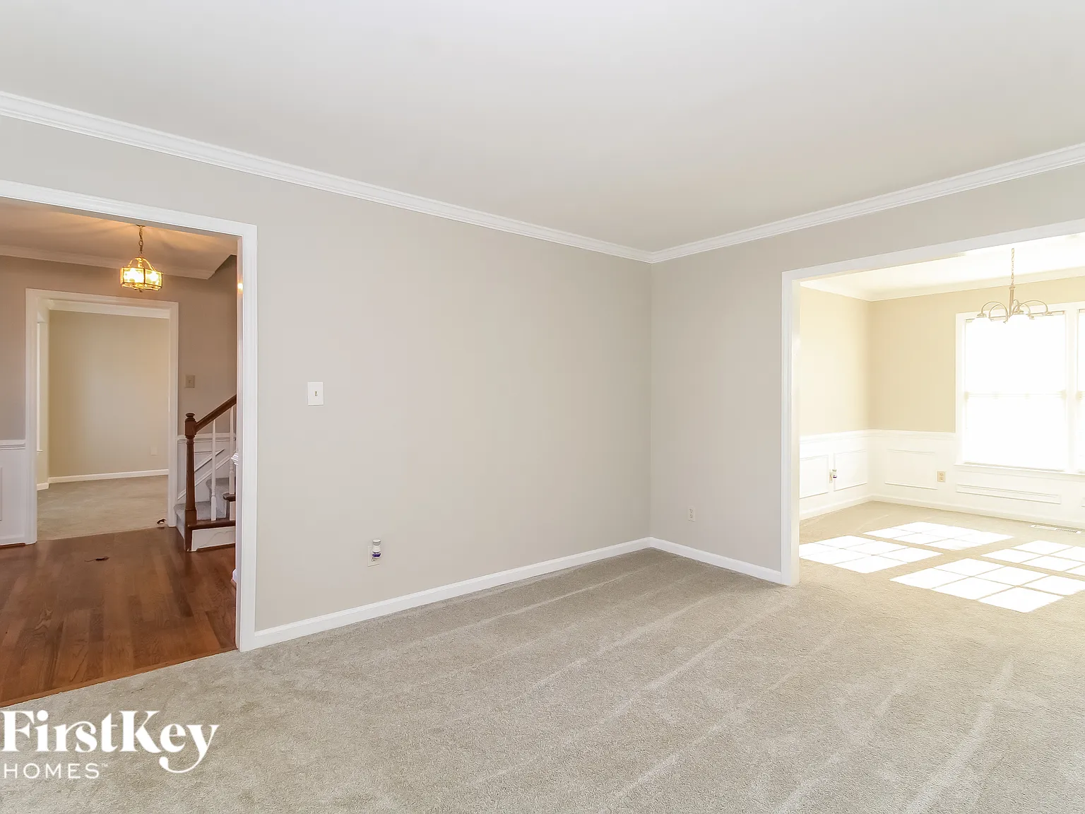 3 bed, 2.5 bath, 2574 sqft, $2,525 — Photo 3