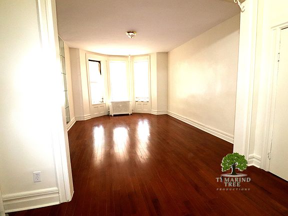 2nd image of 279 E 32nd St #1