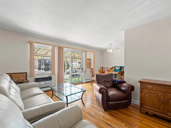 69-73 Juniper Boulevard South image 14 of 32