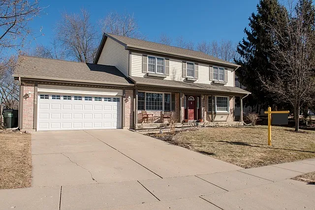 1566 Nightengale Cir photo 1