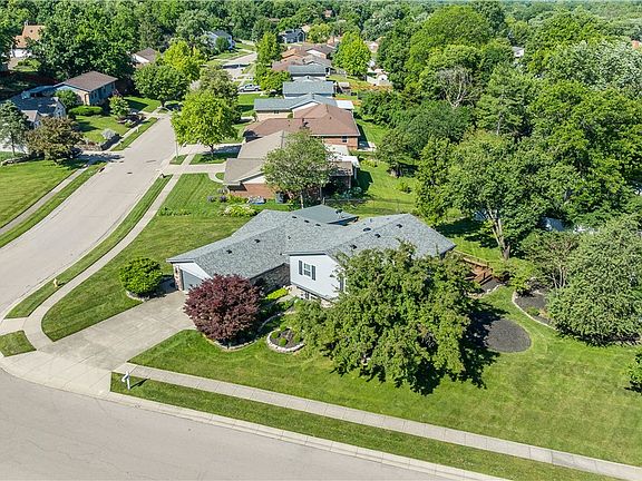 4th image of 611 Gamewell Dr