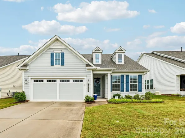 10400 Superb Ln, Charlotte, NC 28215