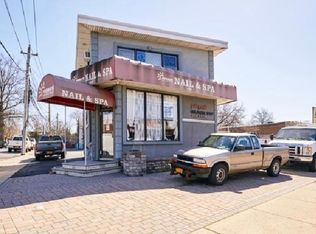 150 New Hyde Park Rd, Franklin Square, NY 11010