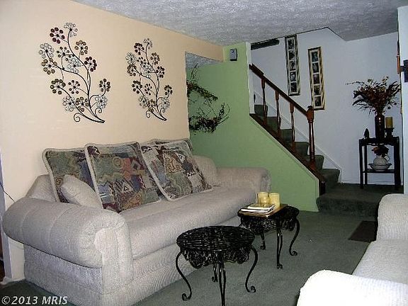 3rd image of 4419 Groombridge Way