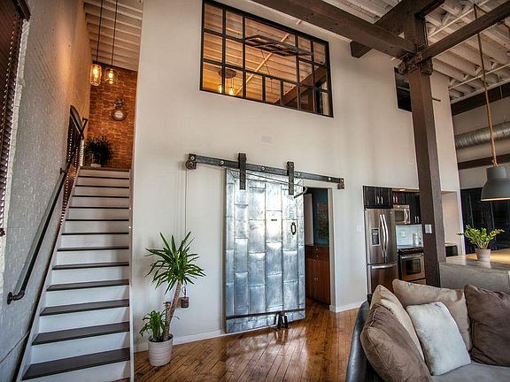 4th image of 428 N 13th St APT 6C