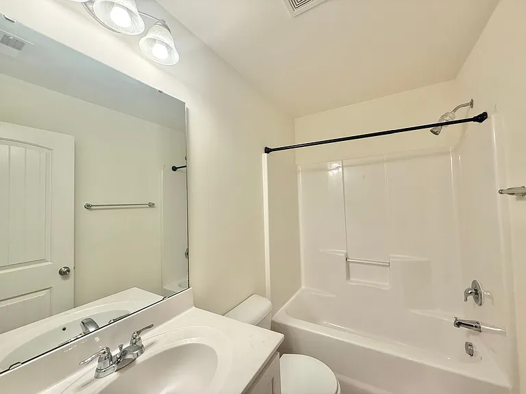117 Hill Shore Ln — Photo 17