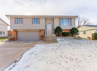 729 Yates Ave, Romeoville, IL 60446