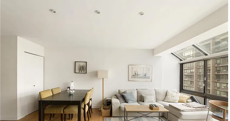 Rented by Compass | media 3