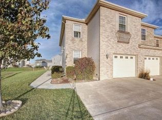 1420 Myrtle Beach Ave, Champaign, IL 61822