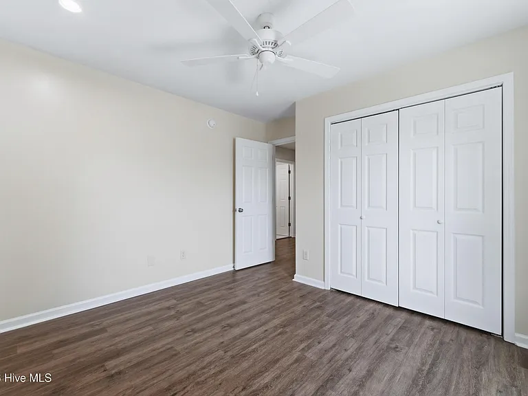 301 Johns Way — Photo 14