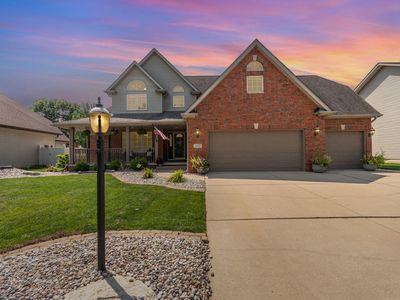 1492 Knighthood Dr, Dyer, IN, 46311