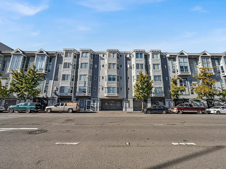 950 Harrison St #212 — Photo 26
