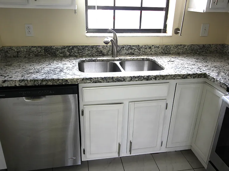 320 Norwood Ter #113 — Photo 12