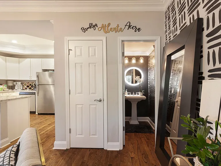 1490 Venetian Dr SW — Photo 8