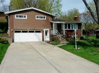 439 Hi Tor Dr, Pittsburgh, PA 15236