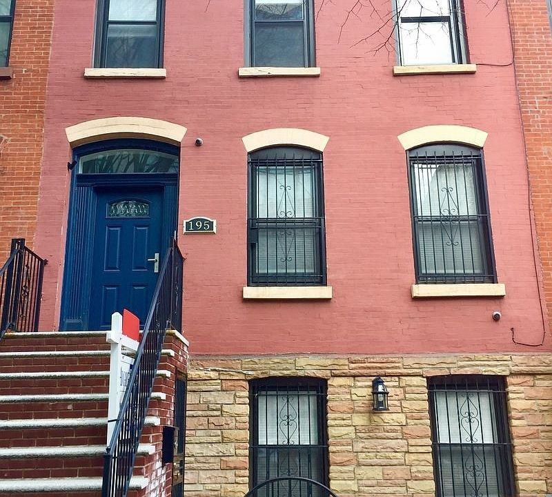 1st image of 195 Huntington St #1