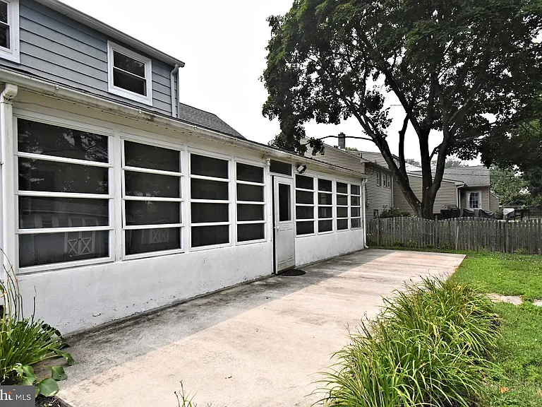 559 General Muhlenberg Rd — Photo 42
