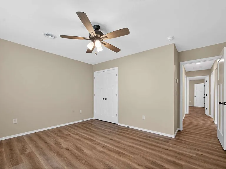 152 Ruby Ln — Photo 19