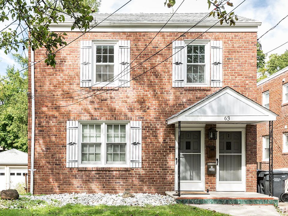 Front exterior. Unit #2