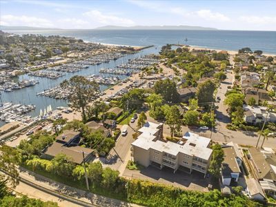 Marine Parade, Santa Cruz, CA, 95062