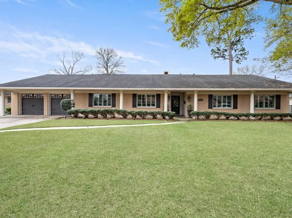 5725 Pickwick Ln, Beaumont, TX 77706