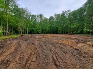 5104 Thirteen Mile Rd NE, Rockford, MI 49341