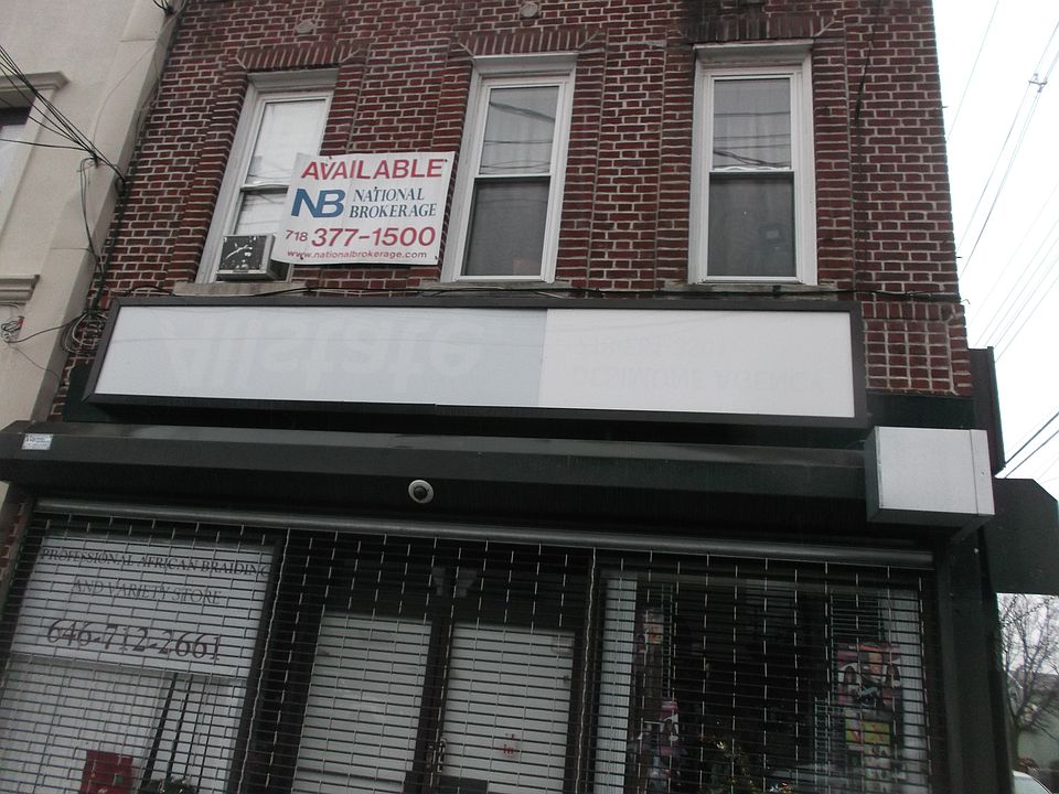 2nd image of 5202 Avenue N #House