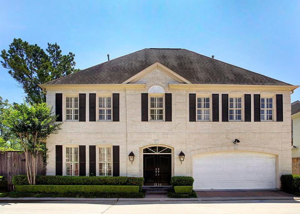 1st image of 1314 E Hunters Court Dr