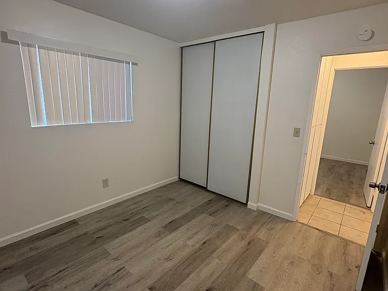 504 E Lexington Ave E #2 — Photo 5